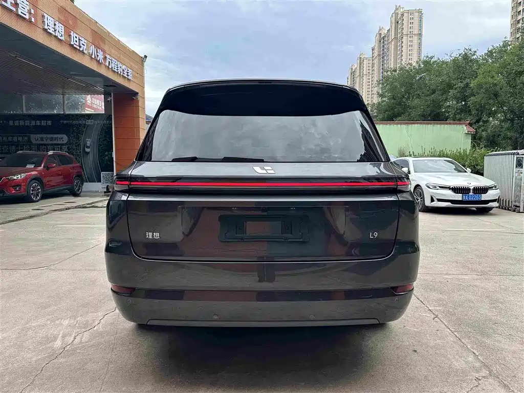 Li Auto Li L9 2024