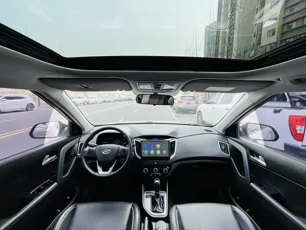 Hyundai ix25 2015