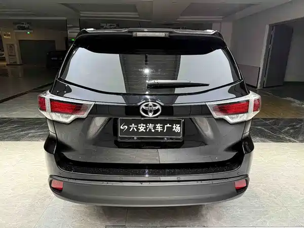 Toyota Highlander 2017