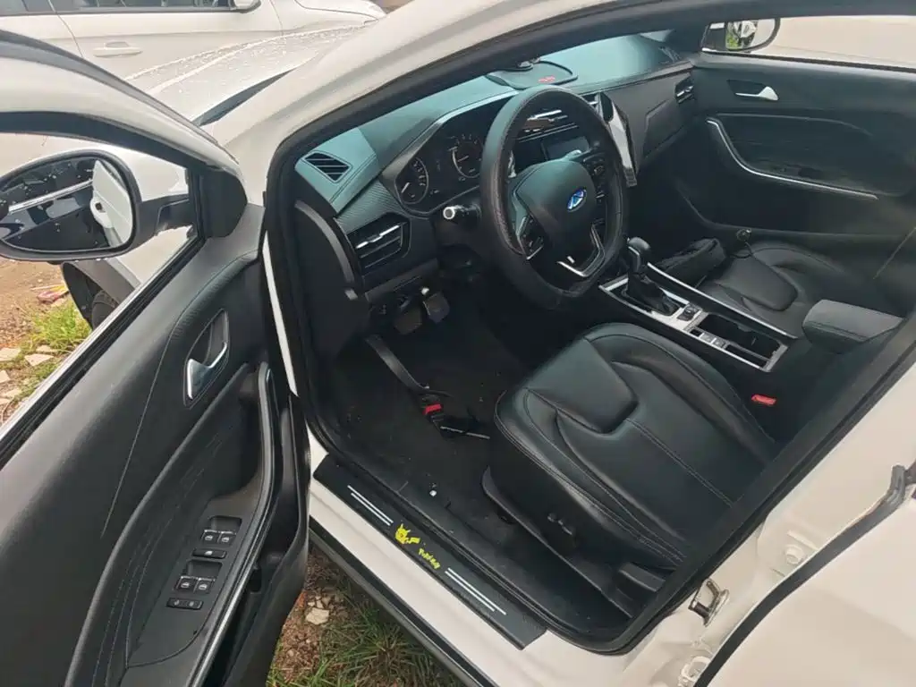 Chery Tiggo 3x 2021 — фото 16