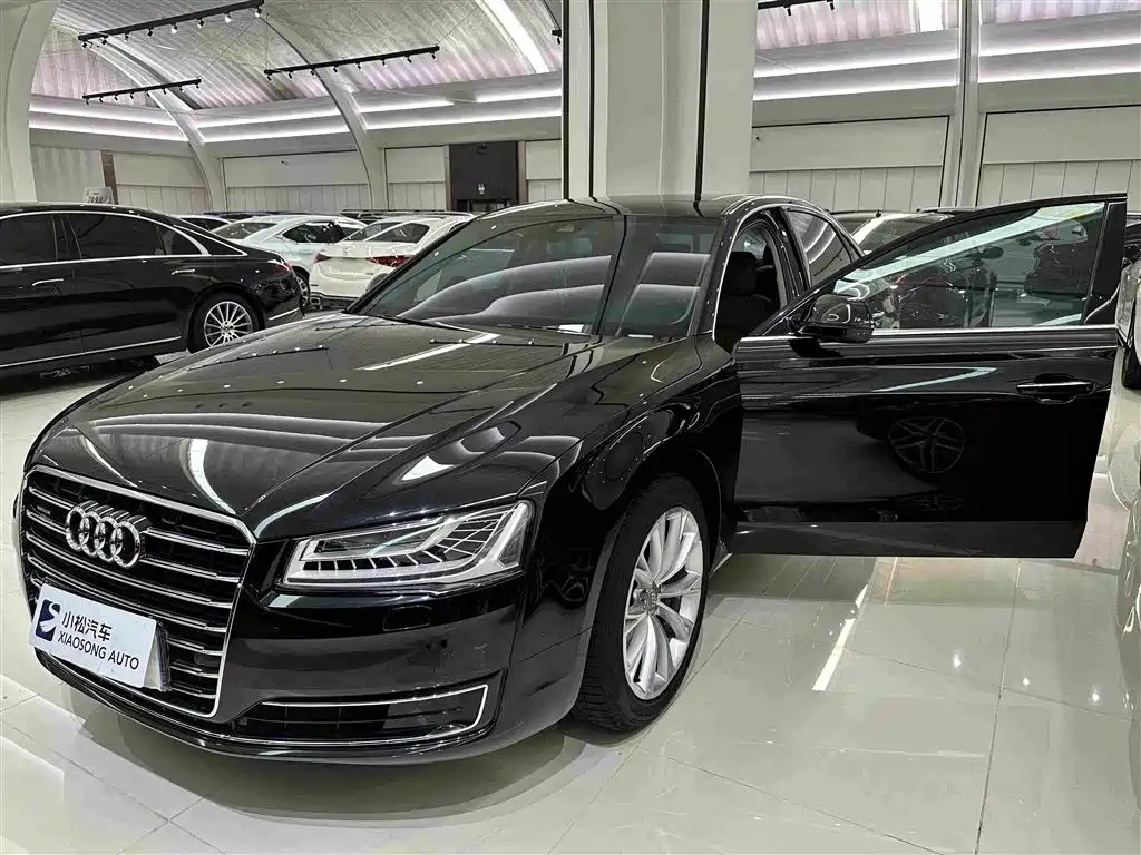 Audi A8 2014