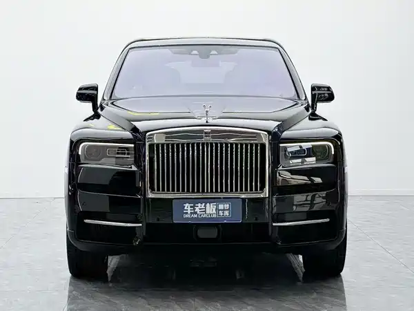 Rolls-Royce Cullinan 2025