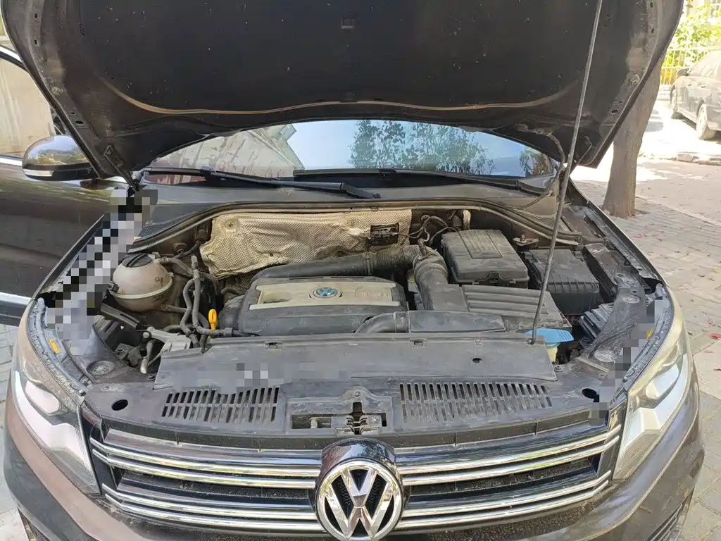 Volkswagen Tiguan 2015 — фото 11