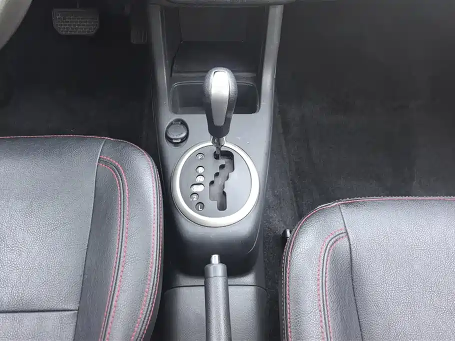 Suzuki Swift 2017 — фото 16