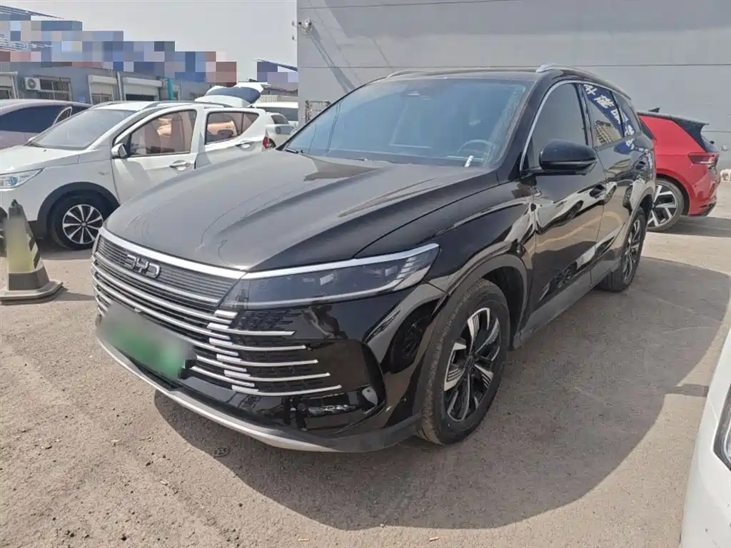 BYD Seal 05 DM-i 2025 — фото 1