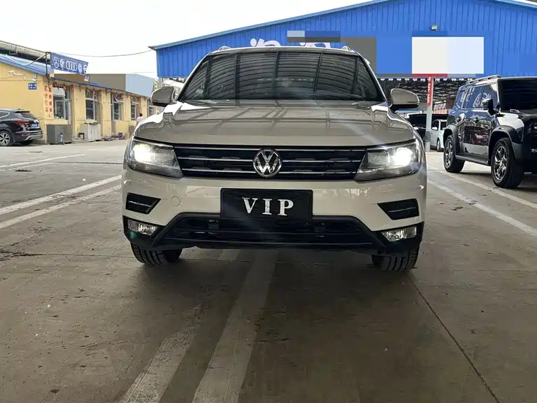 Volkswagen Tiguan L 2020