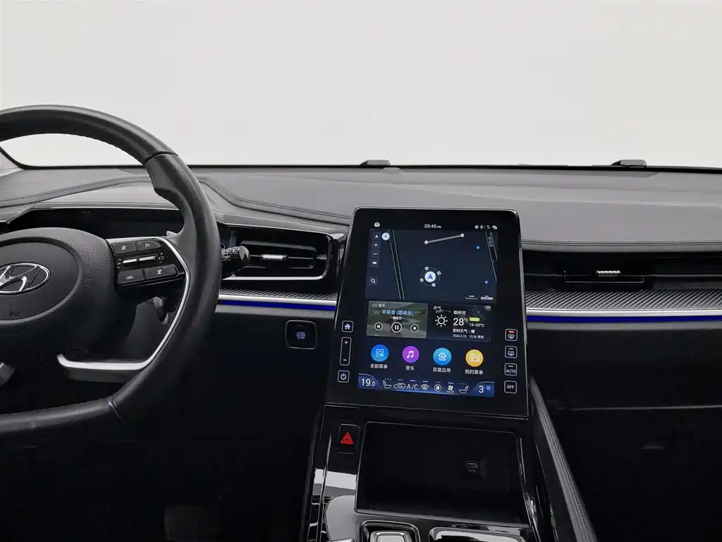 Hyundai Custo 2023 — фото 12