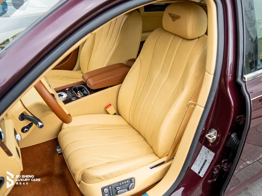 Bentley Flying Spur 2016 — фото 44