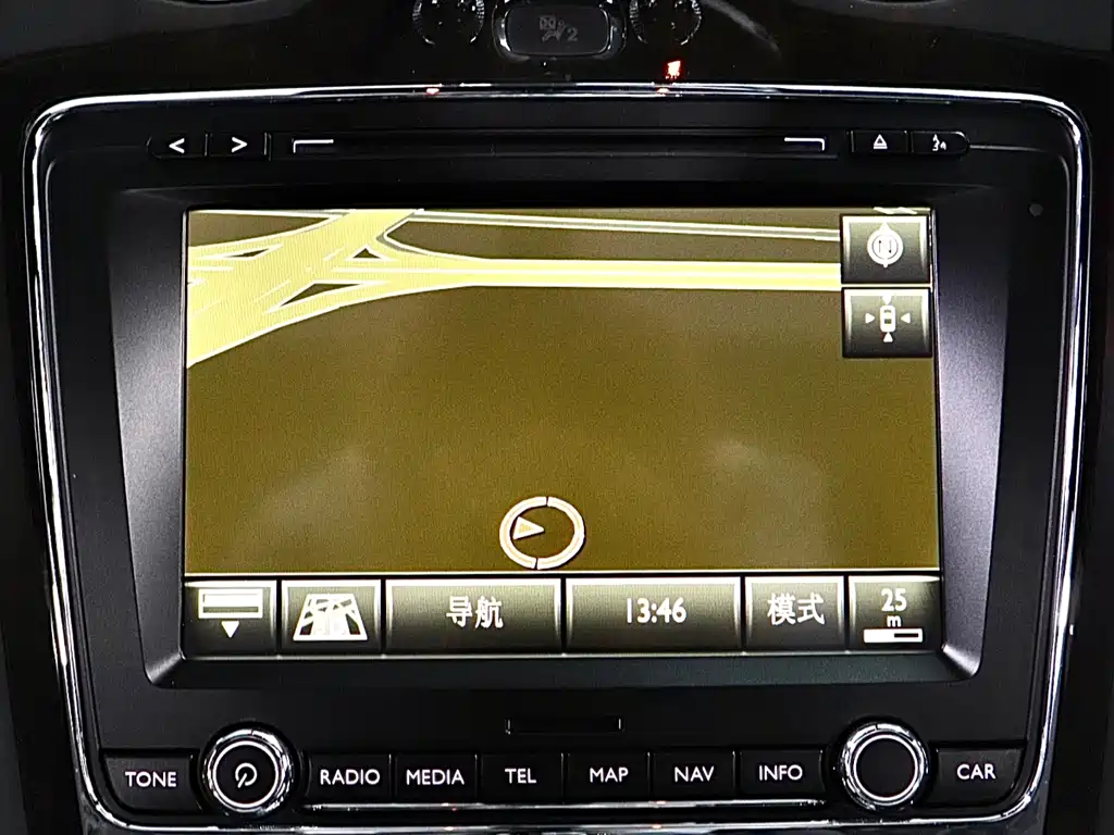 Bentley Flying Spur 2019 — фото 20