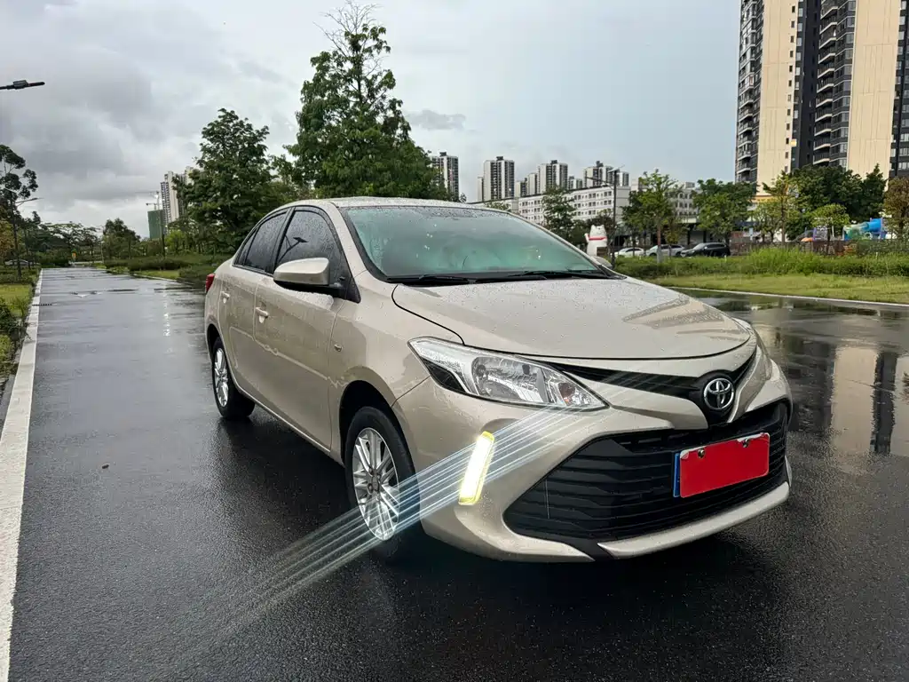 Toyota Vios 2018 — фото 3