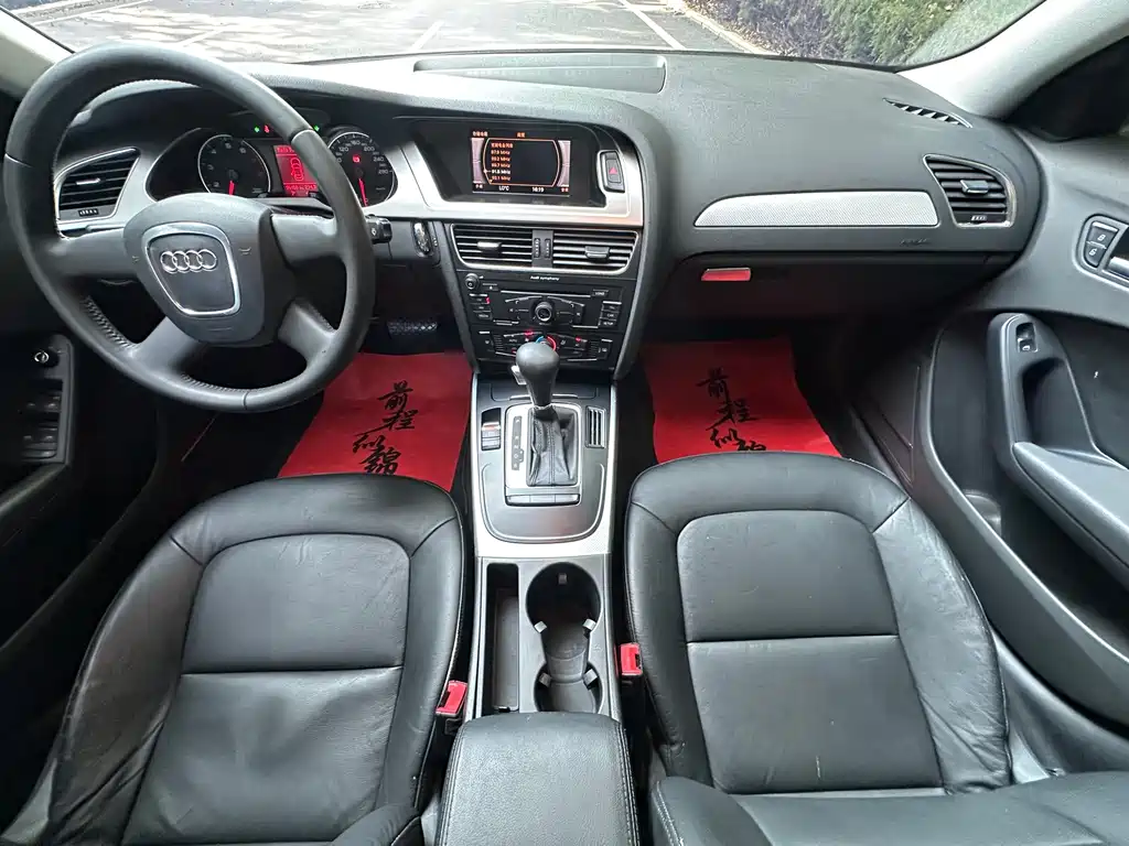 Audi A4L 2010