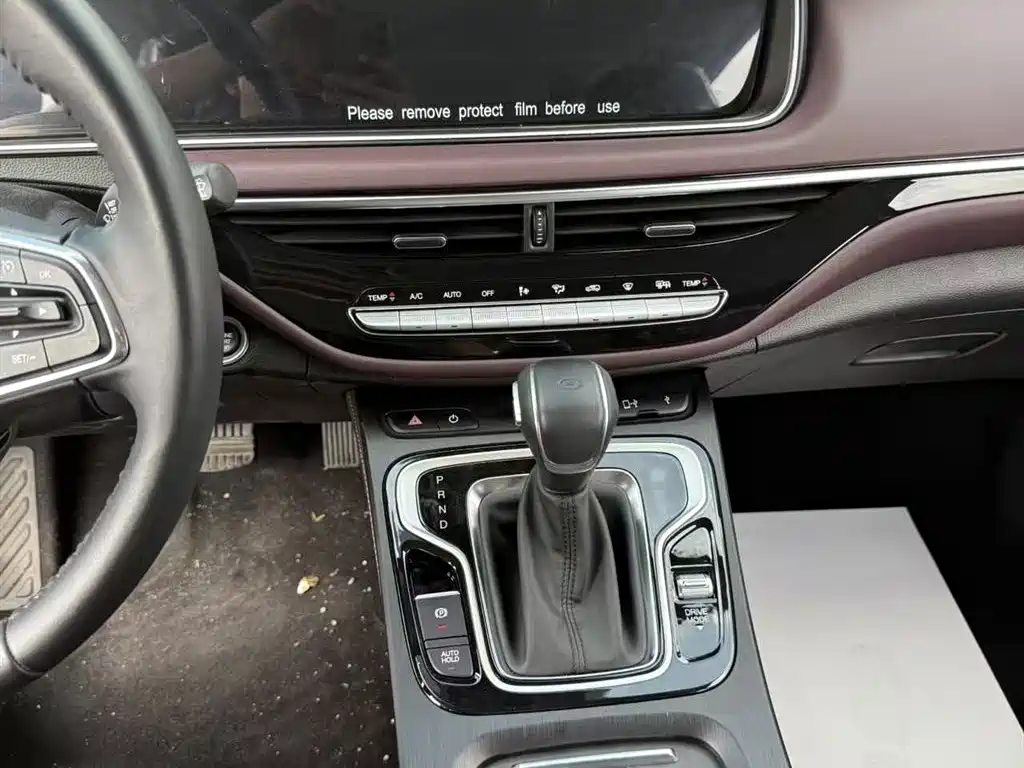GAC Trumpchi M6 2023 — фото 11