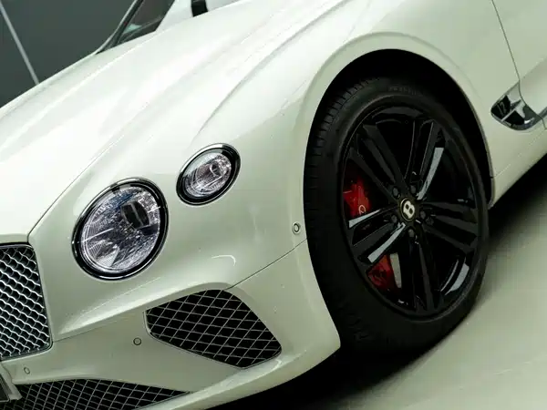 Bentley Continental 2020