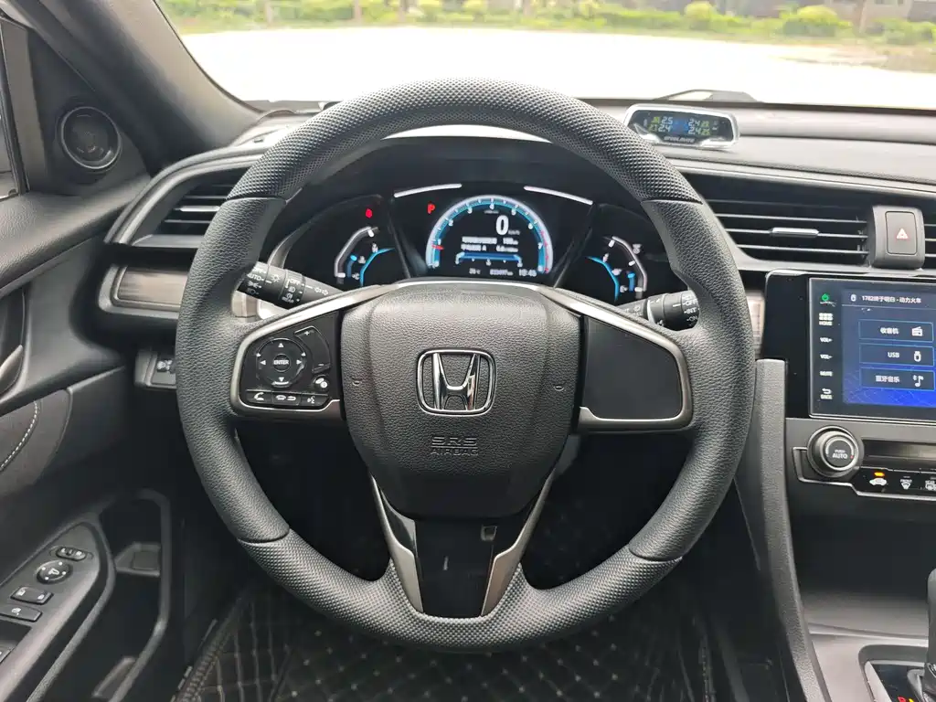 Honda Civic 2022 — фото 16