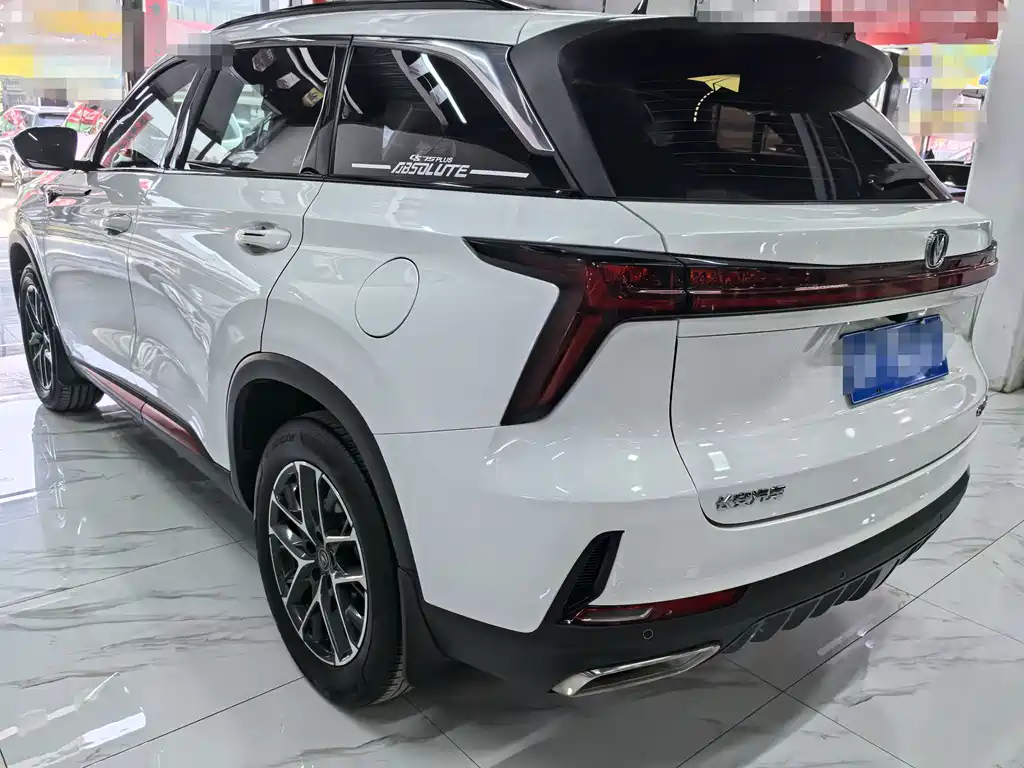 Changan CS75 PLUS 2023 — фото 4