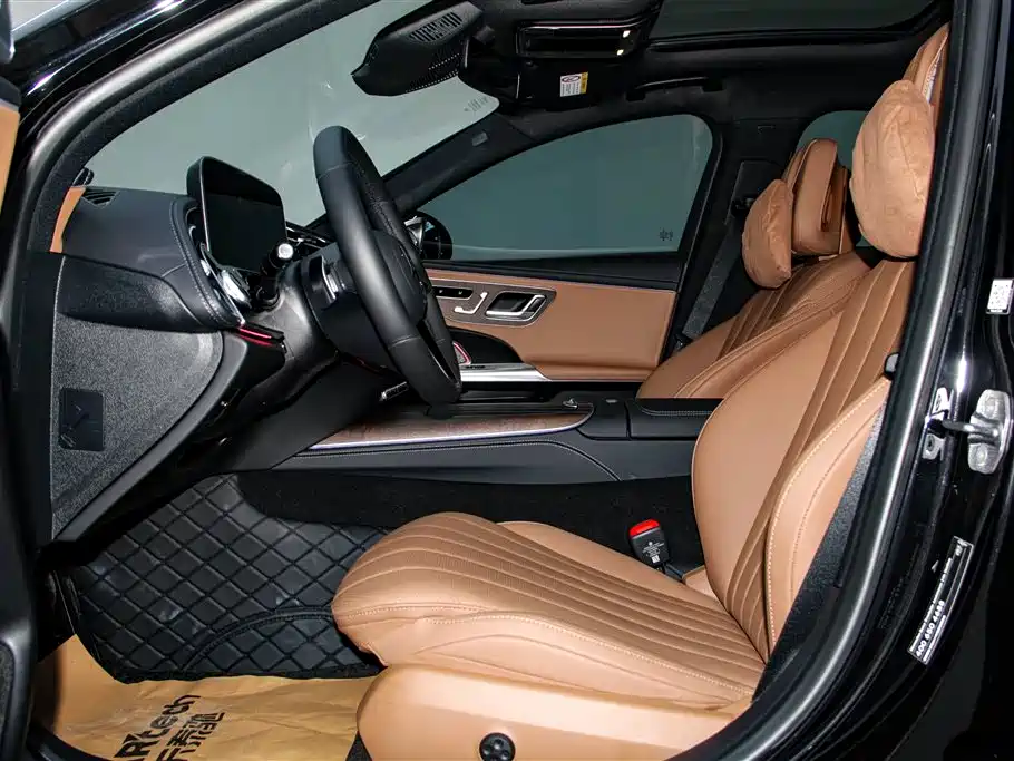 Mercedes-Benz E-Class 2025 — фото 26
