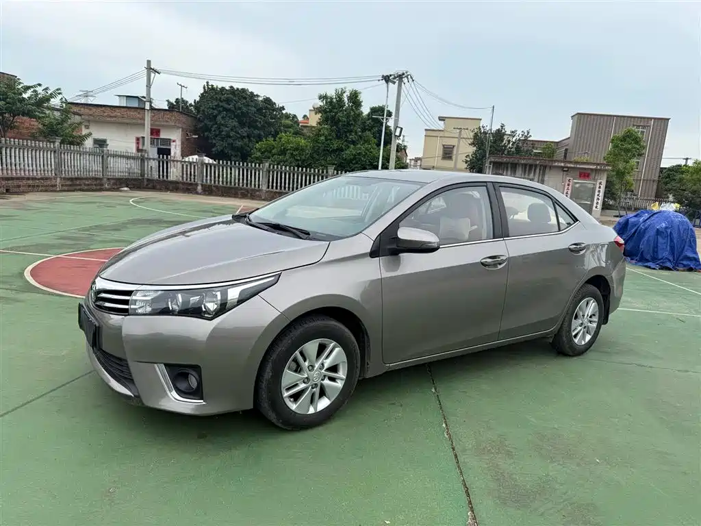 Toyota Corolla 2015
