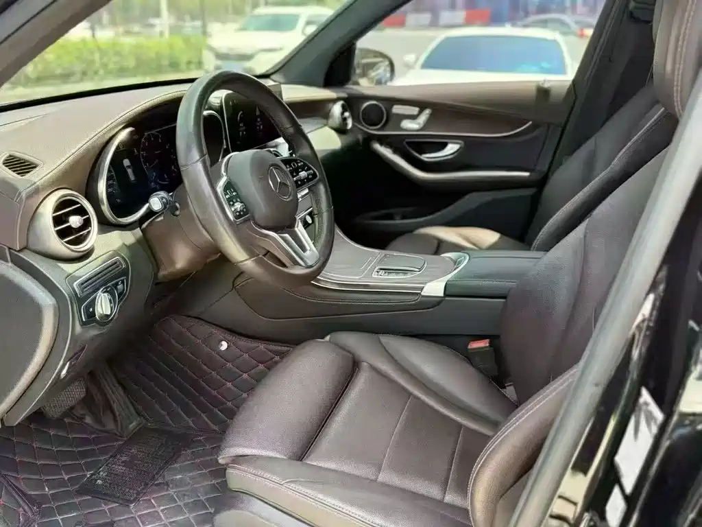 Mercedes-Benz GLC 2020