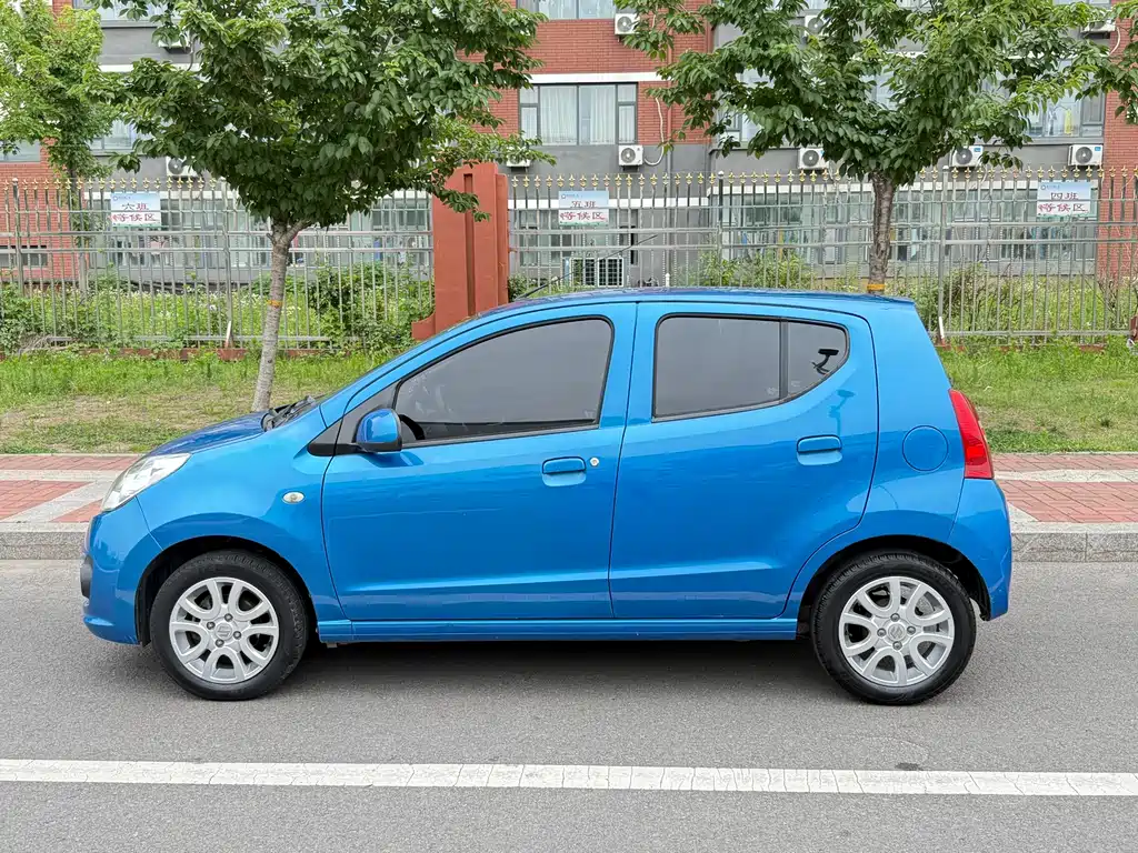 Suzuki Alto 2014