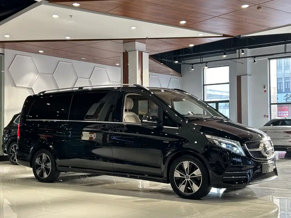 Mercedes-Benz V-Class 2021 — фото 4