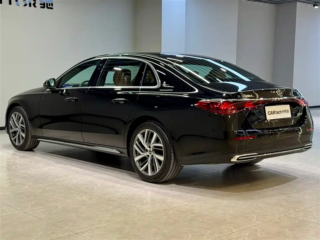 Mercedes-Benz E-Class 2026