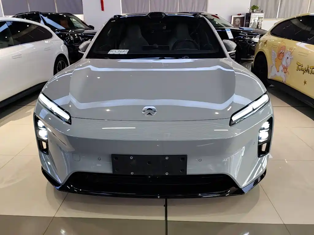 NIO ET5T 2025