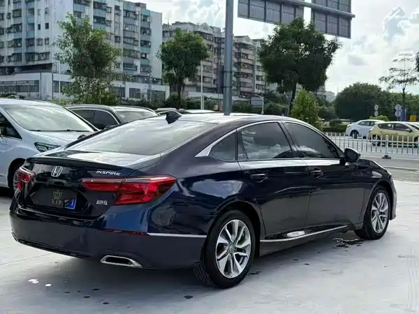 Honda Inspire 2020