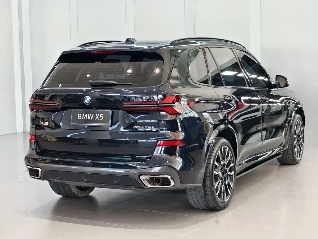 BMW X5 2024