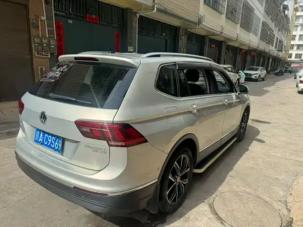 Volkswagen Tiguan L 2019