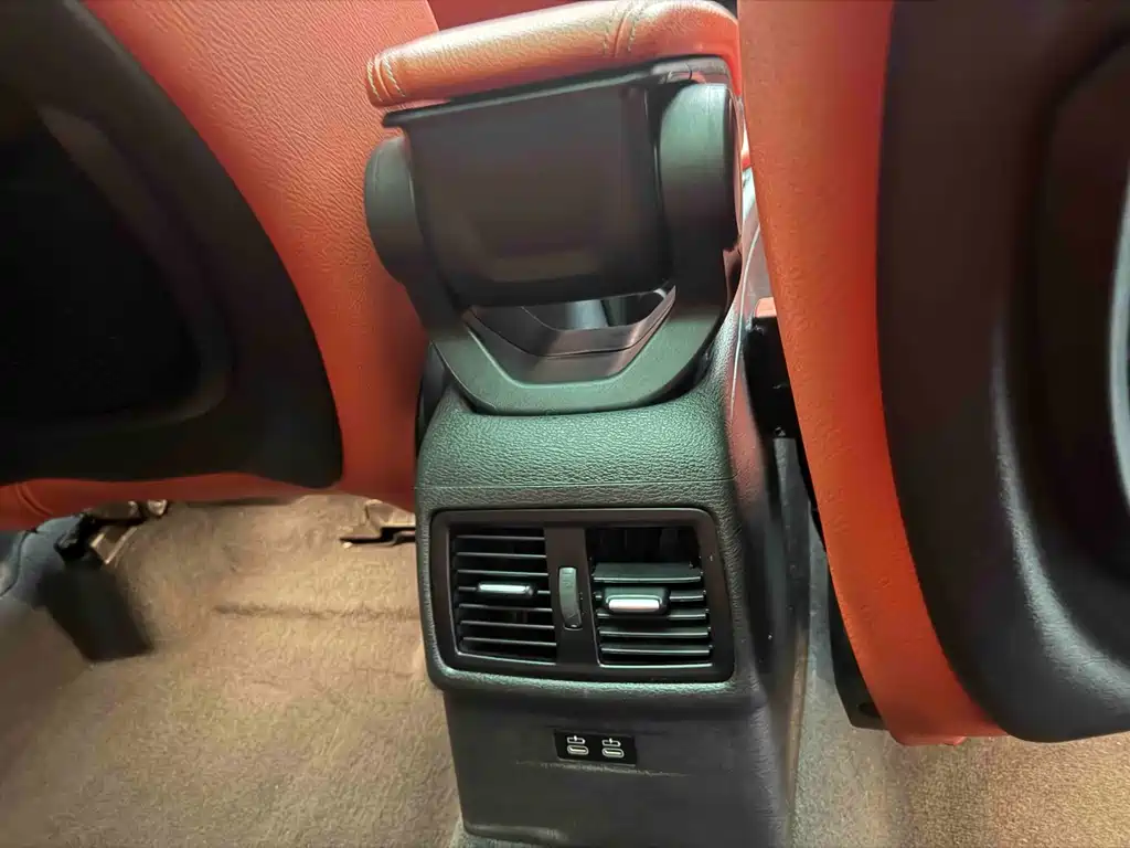 BMW X2 2020 — фото 19
