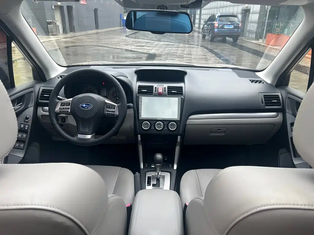 Subaru Forester 2014