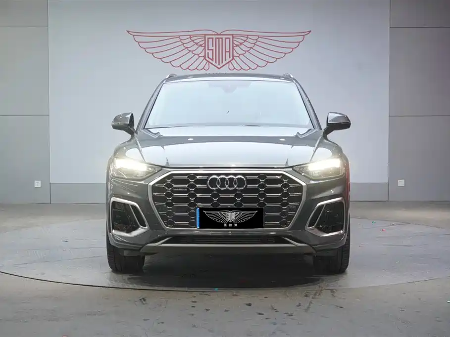 Audi Q5L 2023 — фото 2