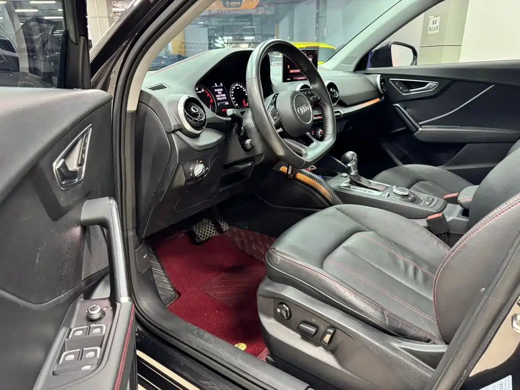 Audi Q2L 2022