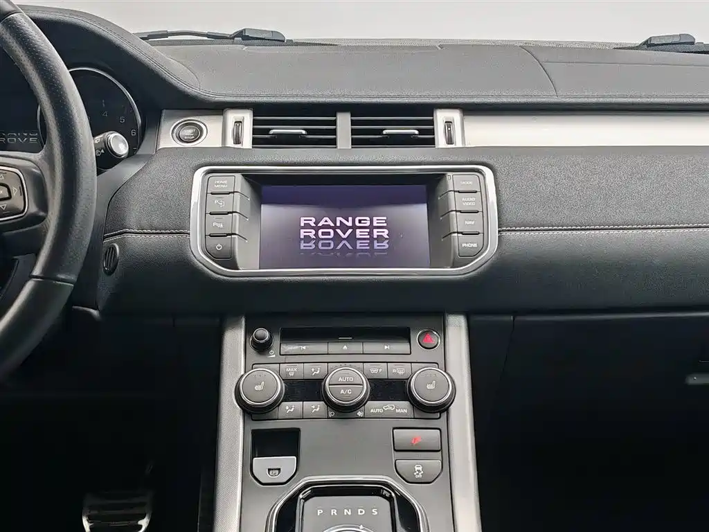 Land Rover Evoque 2013 — фото 12