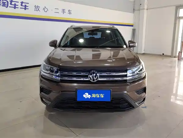 Volkswagen Tharu 2019