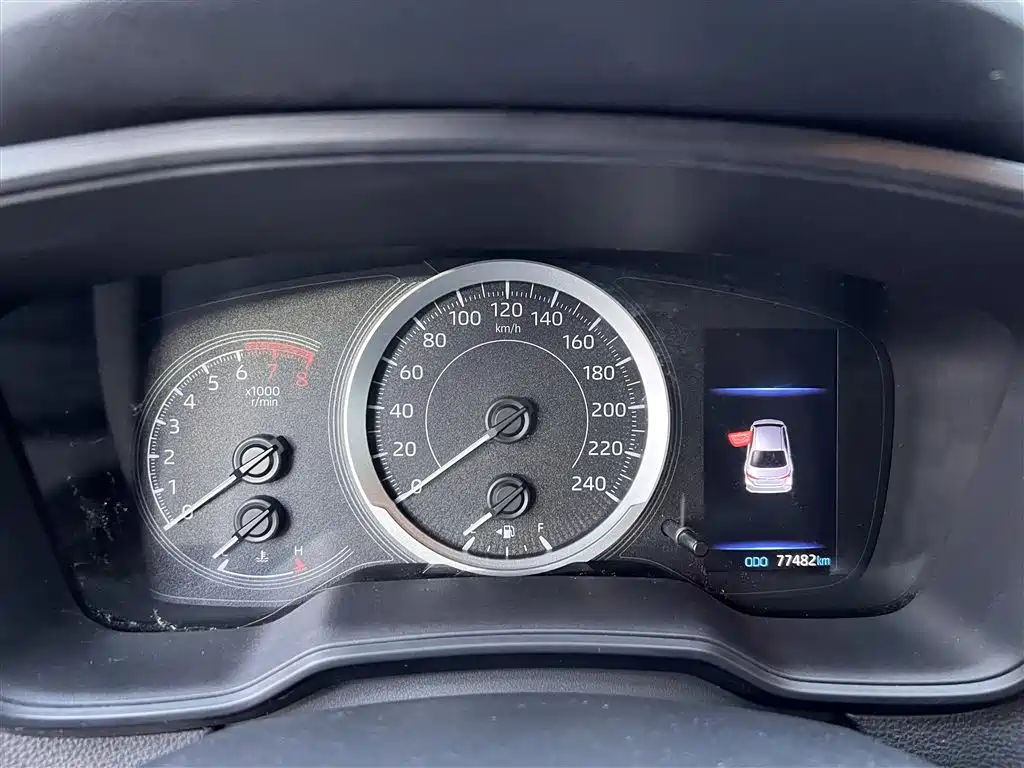 Toyota Corolla 2020 — фото 16