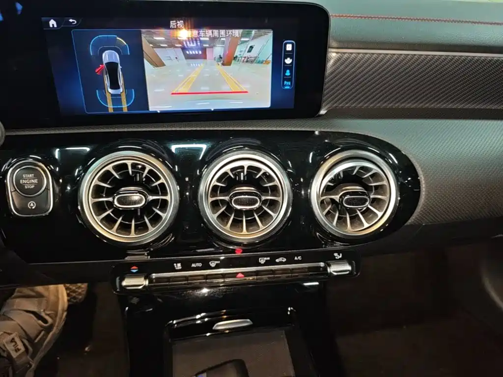 Mercedes-Benz A-Class 2023 — фото 13