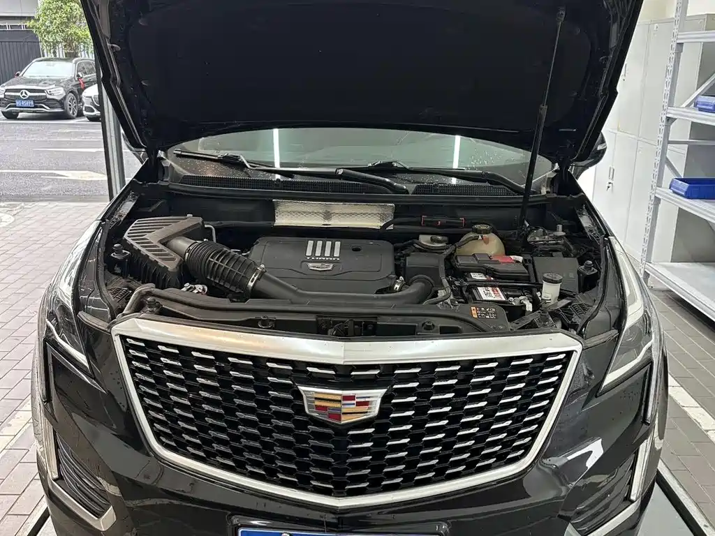 Cadillac XT5 2022 — фото 9