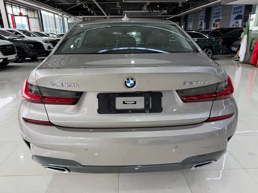 BMW 3 Series 2022 — фото 15