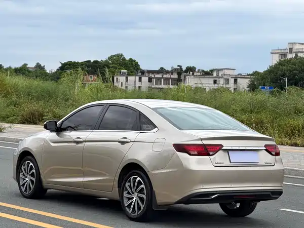 Geely Emgrand GL 2021