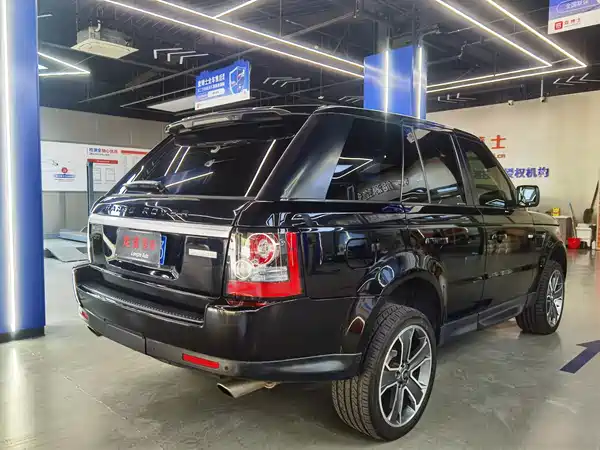 Land Rover Range Rover Sport 2013