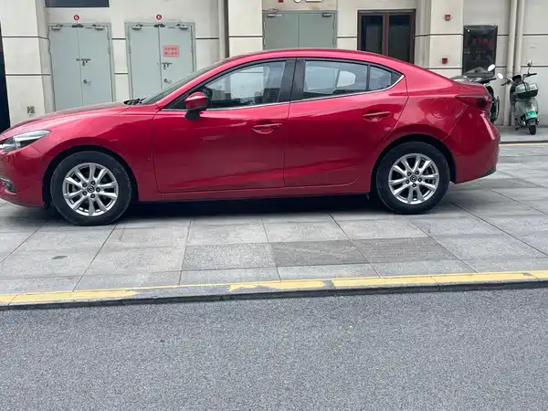 Mazda 3 Axela 2019