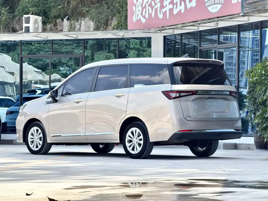 Wuling Jiachen 2022