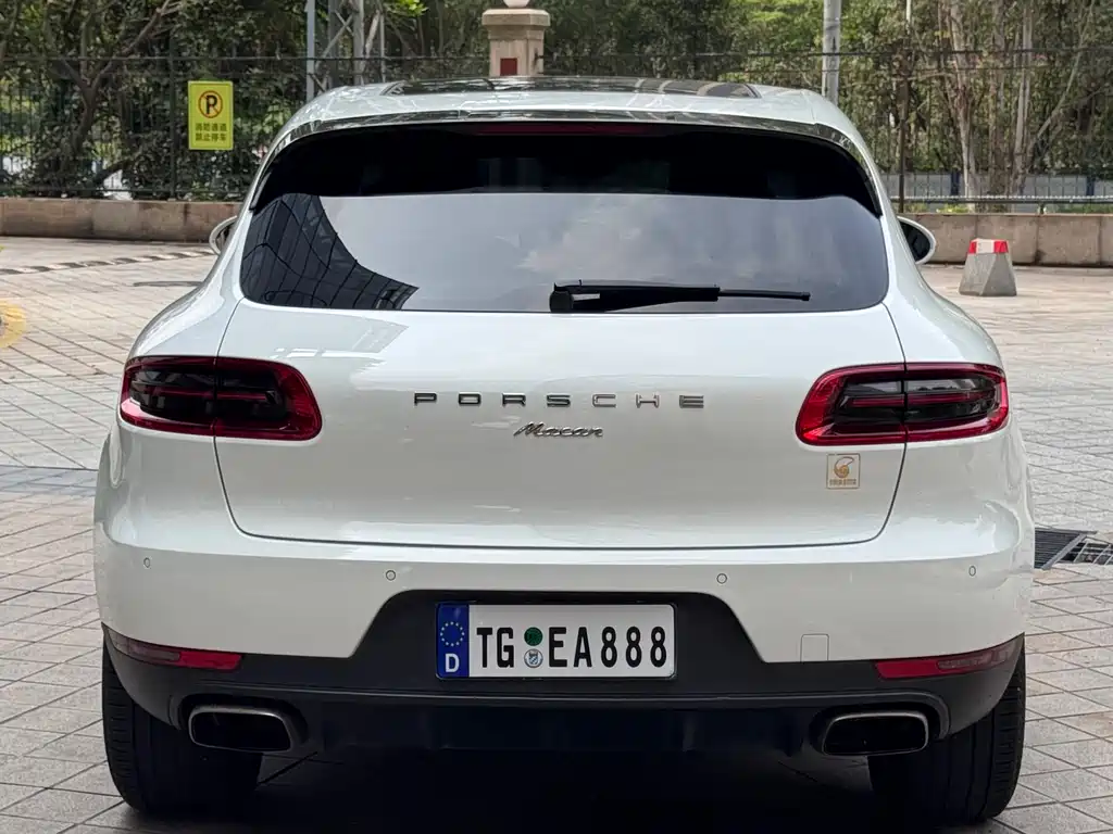 Porsche Macan 2016 — фото 5