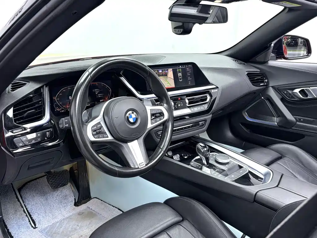 BMW Z4 2019 — фото 4