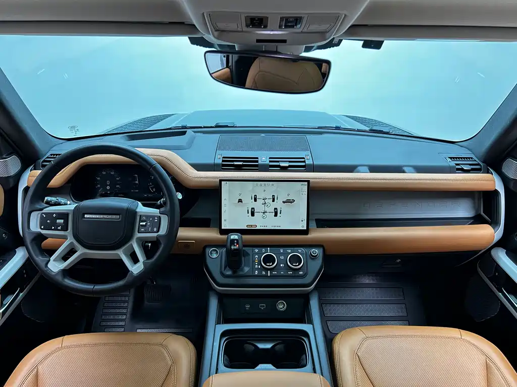 Land Rover Defender 2024 — фото 14