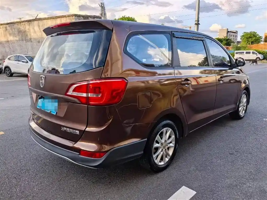 Baojun 730 2016