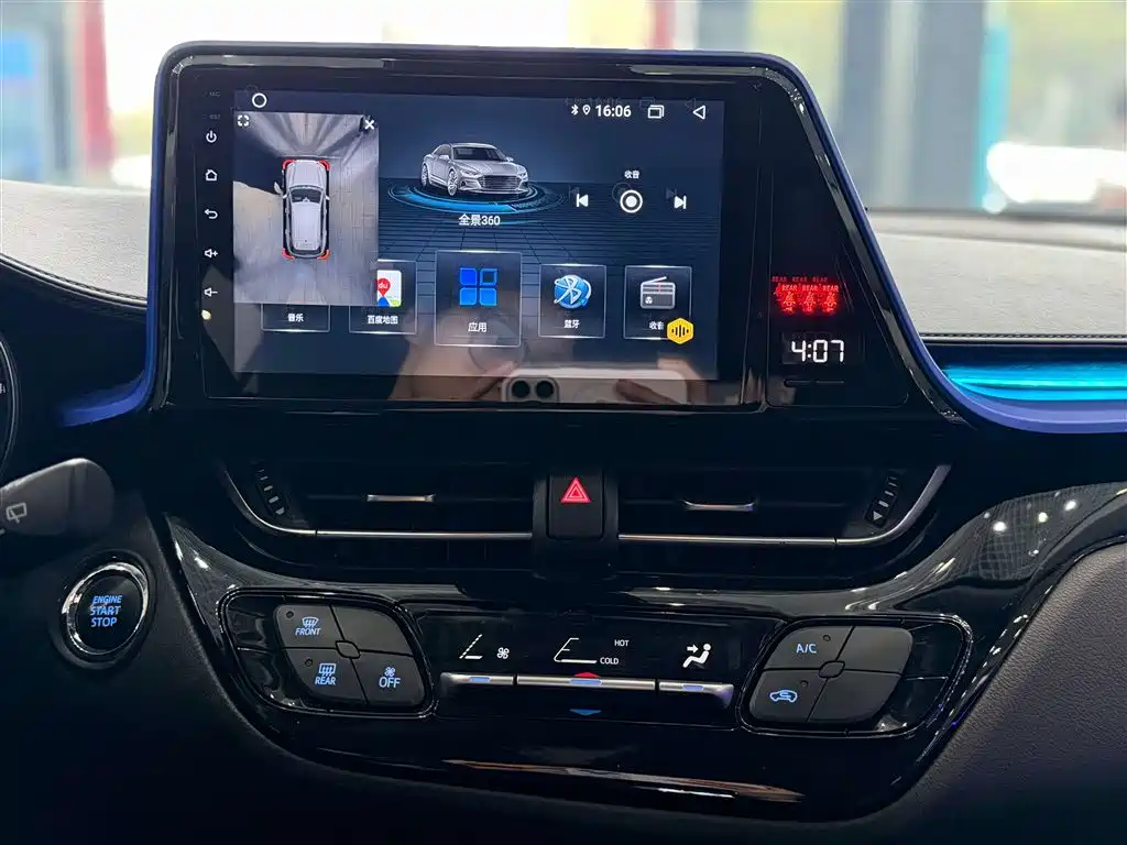 Toyota C-HR 2021 — фото 23