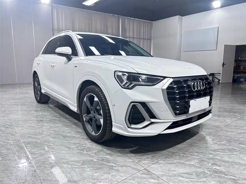 Audi Q3 2022