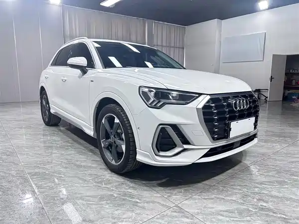 Audi Q3 2022